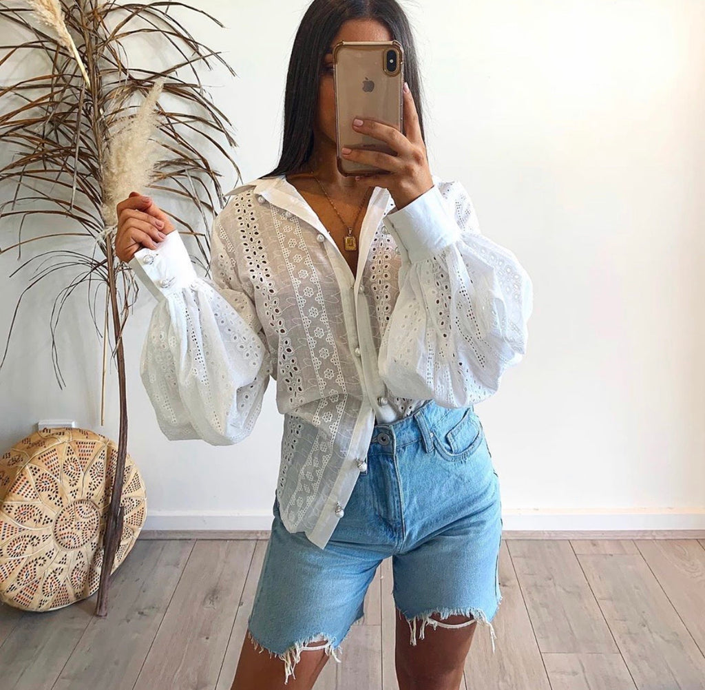 Dreaming white blouse