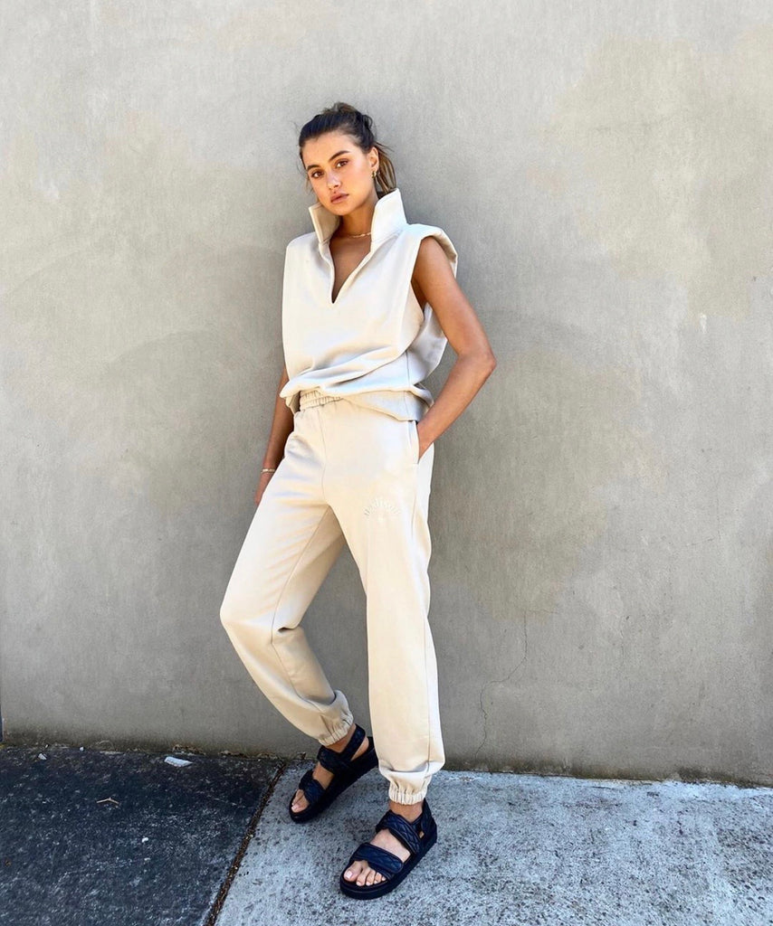 Klaire stone sweater singlet