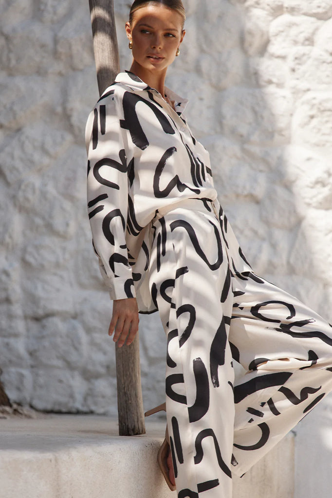 York sand black long sleeve shirt and pant